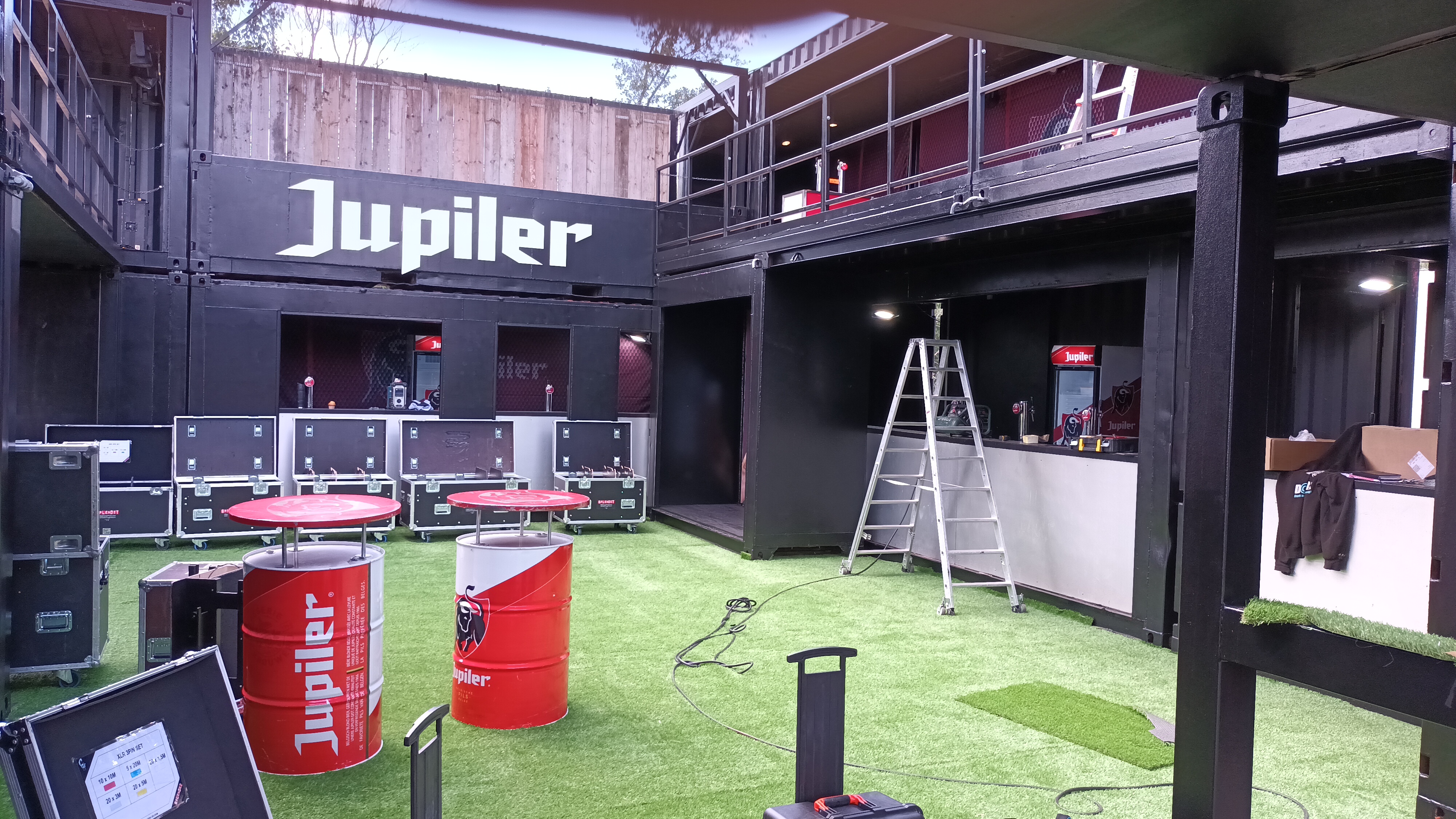 28-06-2022 - Tomorrowland - Jupiler stand